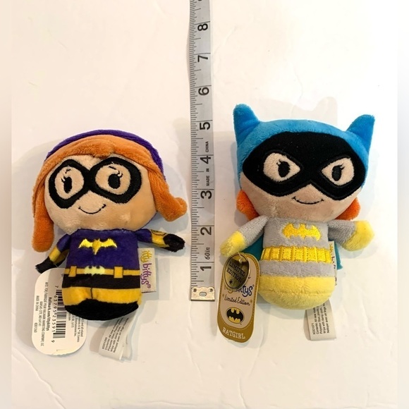 Hallmark Itty Bitty Batgirl, Batgirl Special Edition, and Harley Quinn NWT - Picture 6 of 6